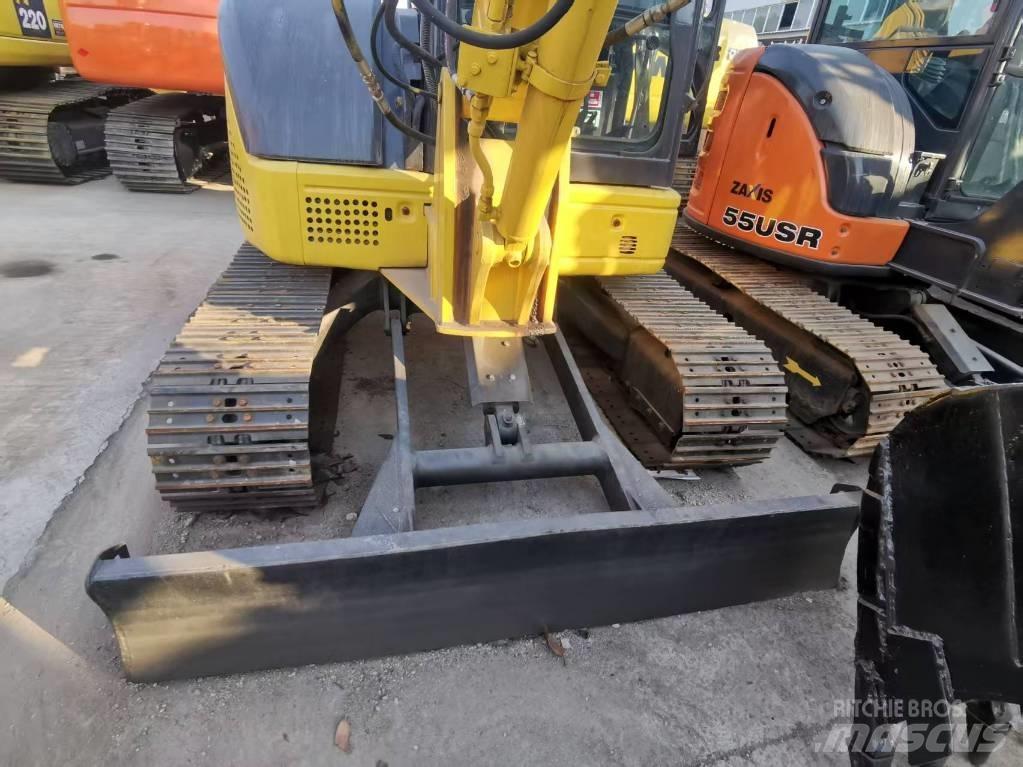 Komatsu PC55MR Escavatori cingolati