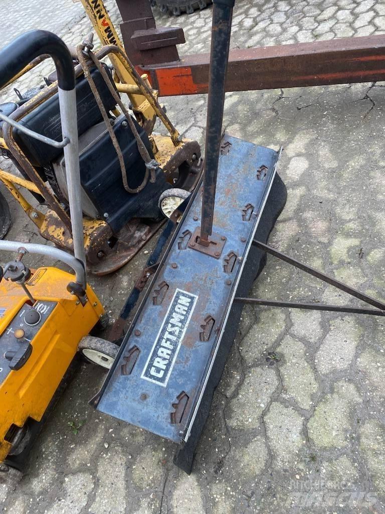  gårdrive lille Manutenzione verde e strade – Altro