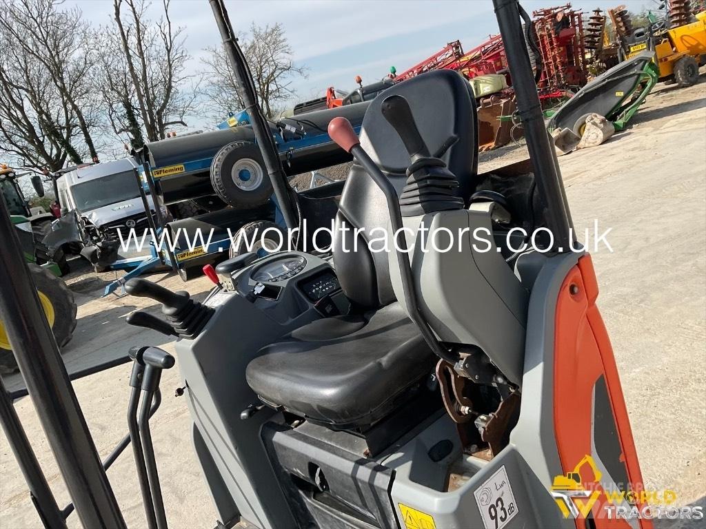 Doosan DX 17 Miniescavatori