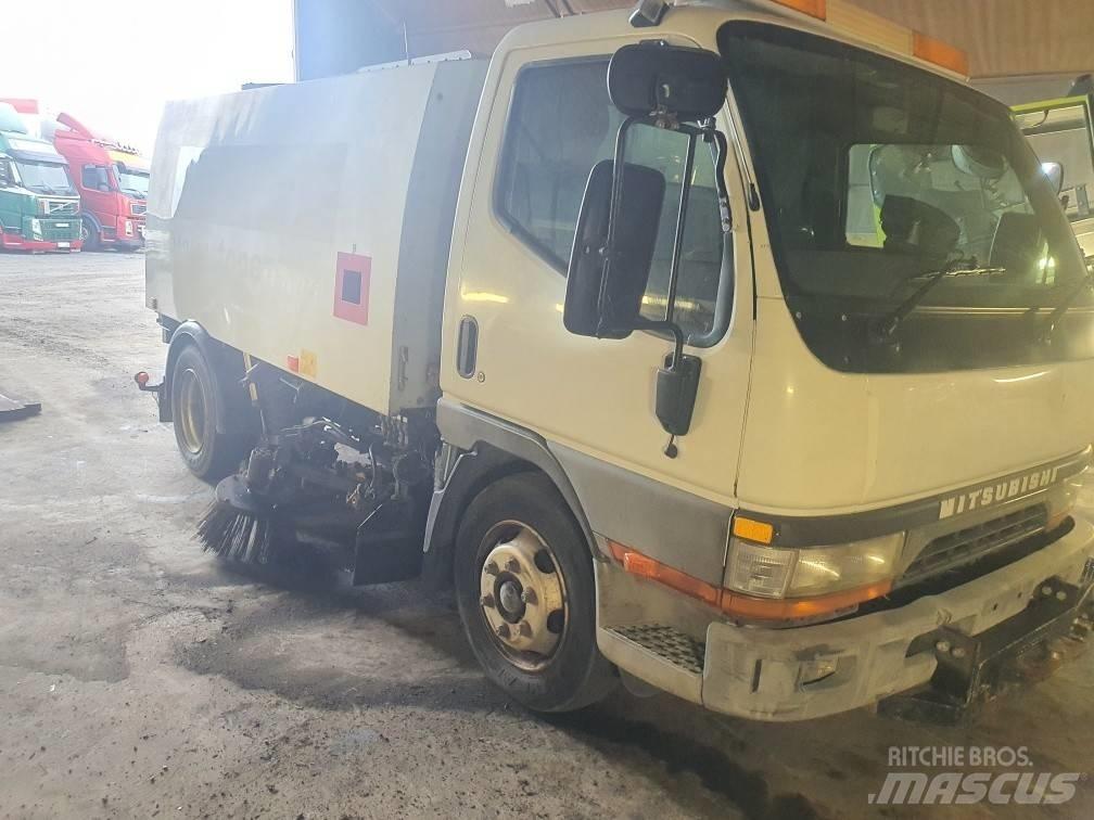 Mitsubishi Canter Spazzatrici