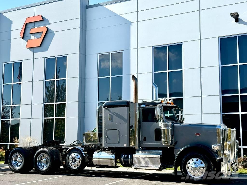 Peterbilt 388 Motrici e Trattori Stradali