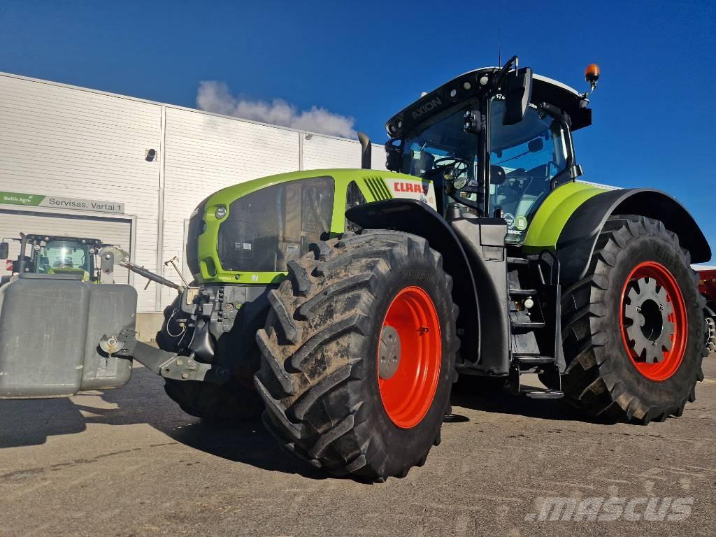 CLAAS Axion 960 Trattori