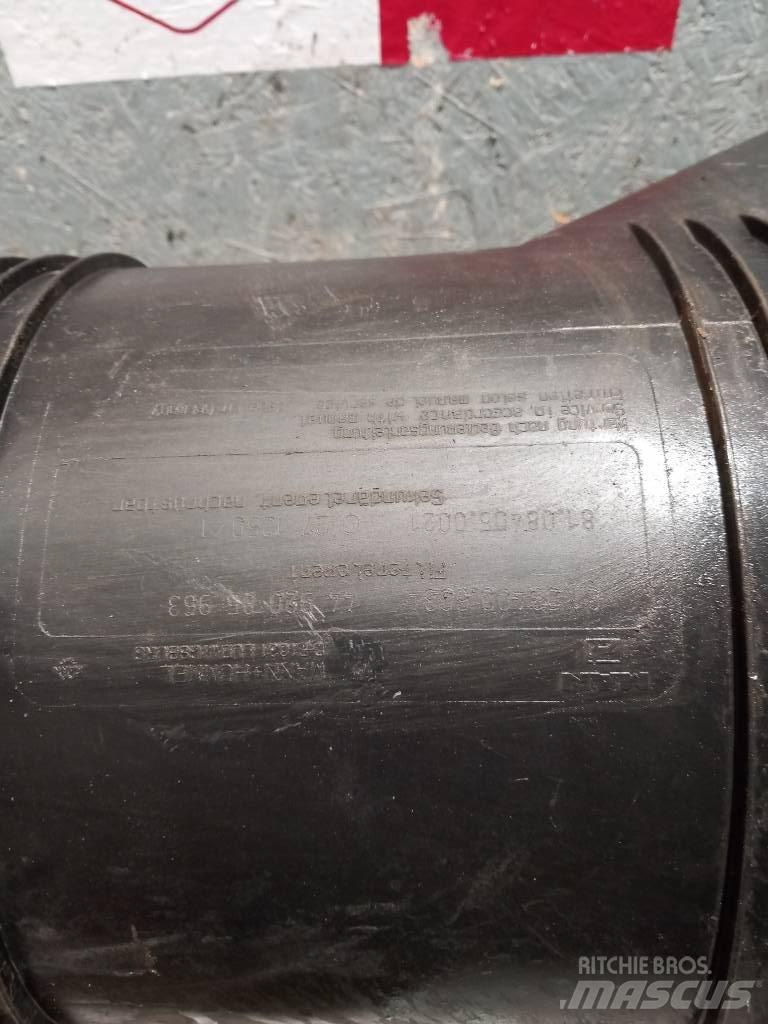 MAN TGX  81084006034 Cabine e interni