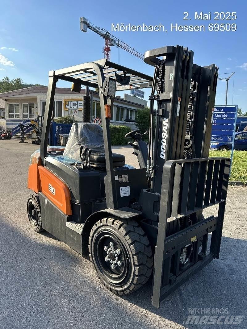 Doosan D30NXP Carrelli elevatori diesel