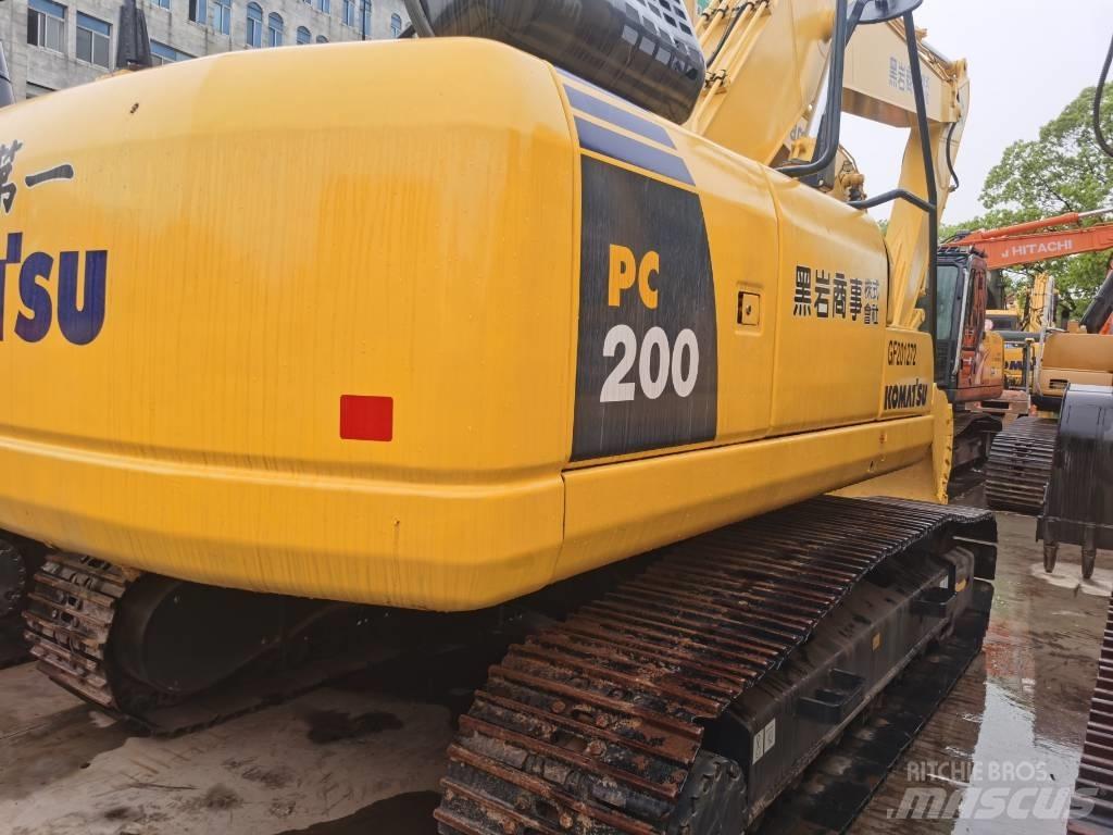 Komatsu PC 200-8 Escavatori cingolati