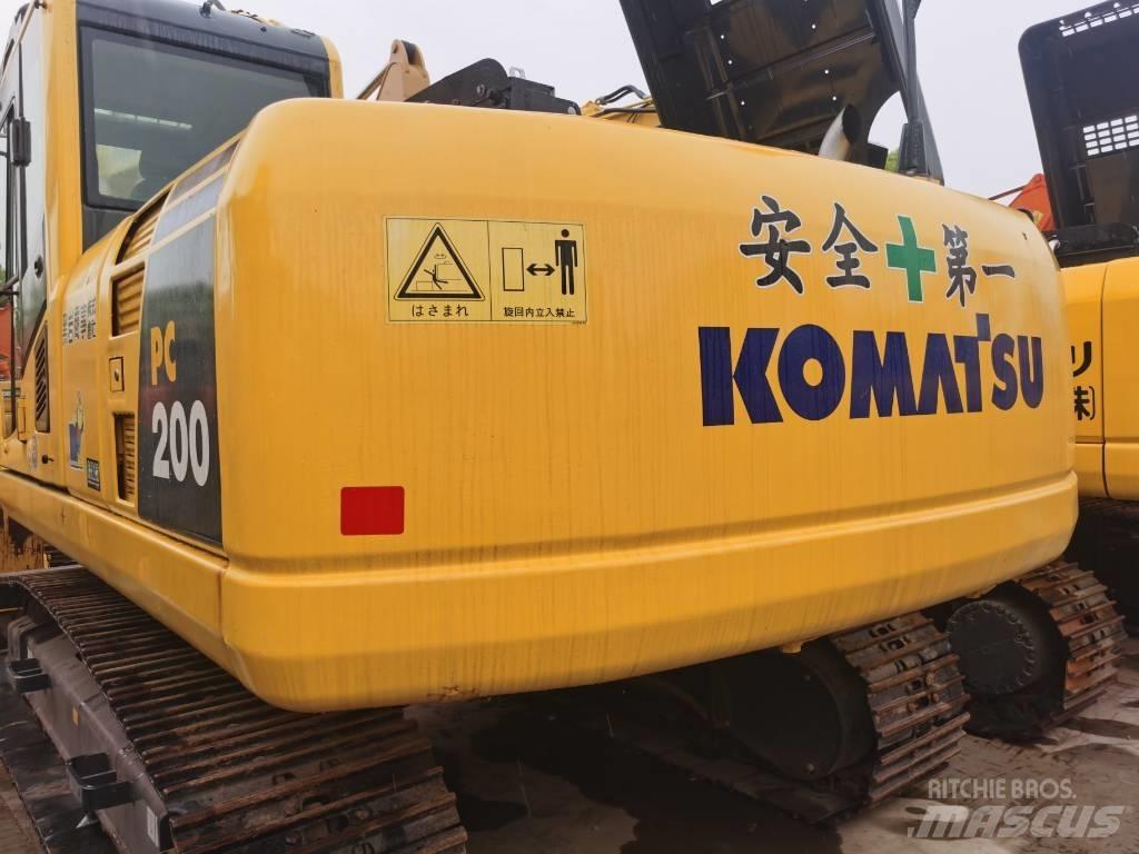 Komatsu PC 200-8 Escavatori cingolati