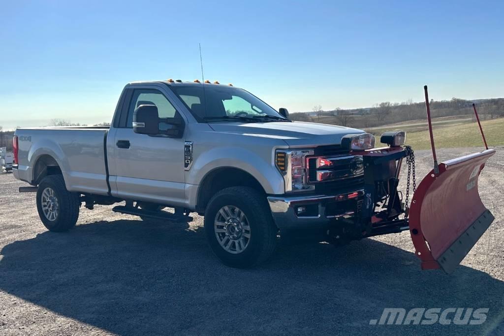 Ford F 250 XLT SD Furgoni altro