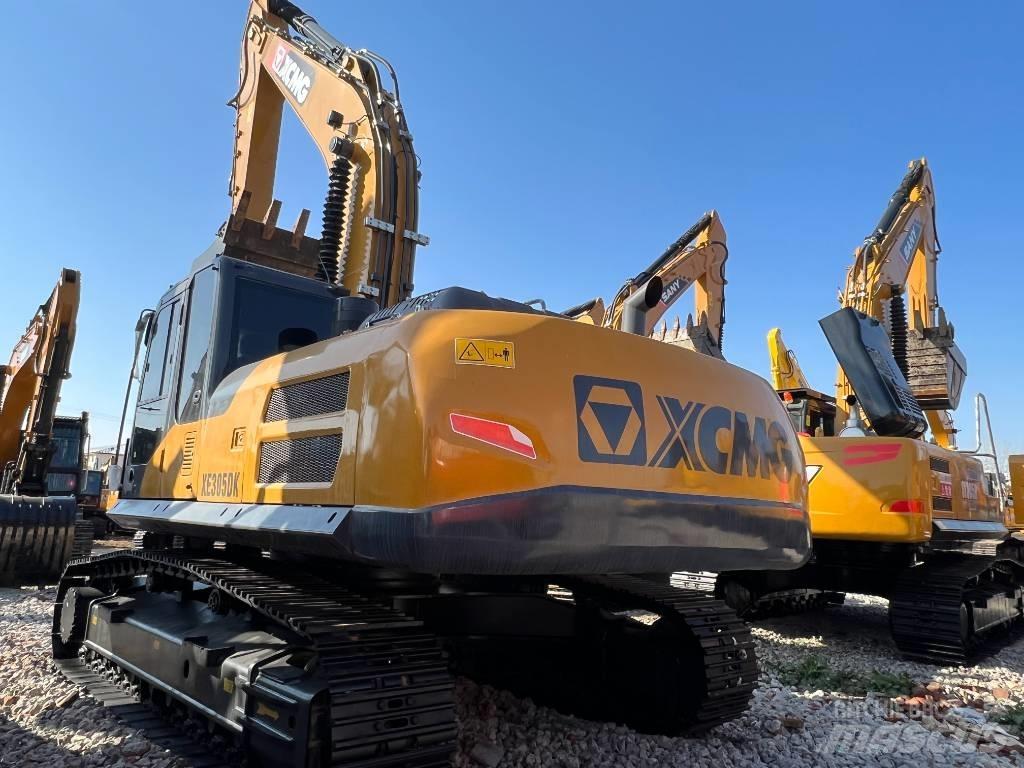 XCMG XE305DK Escavatori cingolati