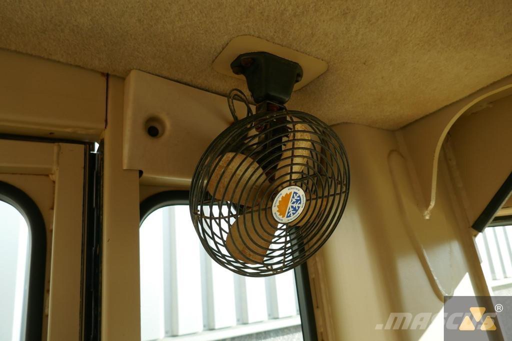 CAT 135H Motorgraders