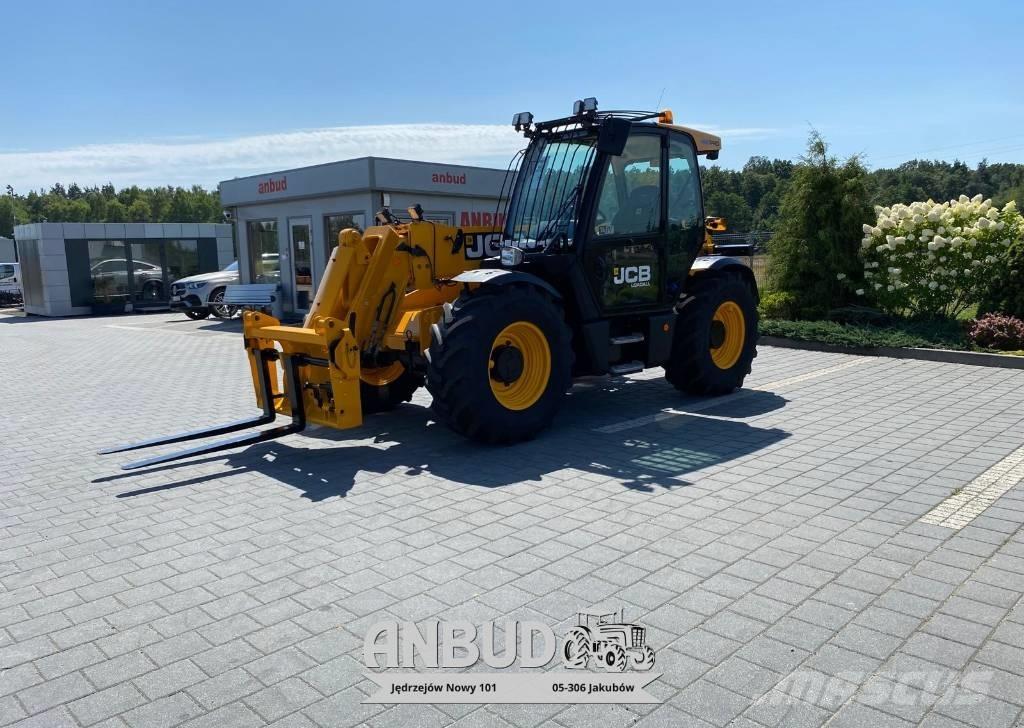 JCB 541-70 Agripro Pale gommate telescopiche