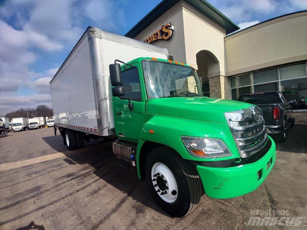 Hino 338 Camion cassonati