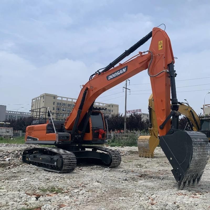 Doosan DX 300 Escavatori cingolati