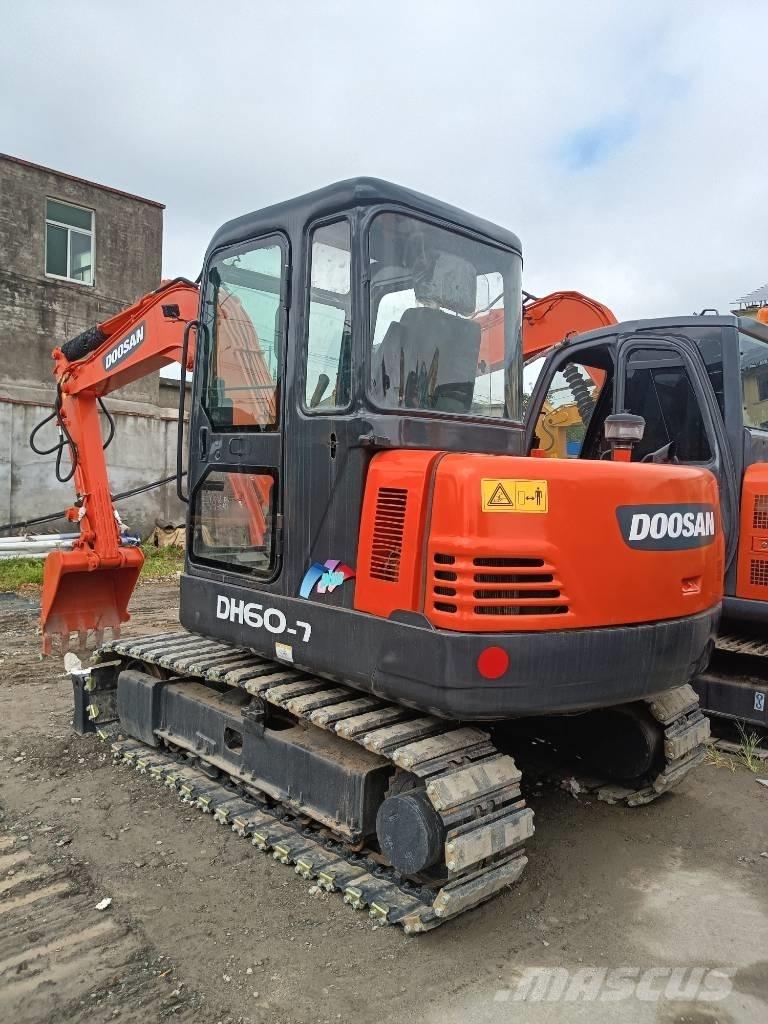 Doosan DH 60 Miniescavatori