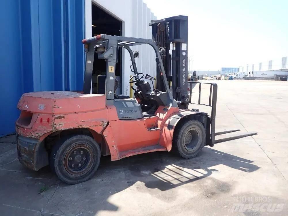 Toyota 8FD70U Carrelli elevatori-Altro