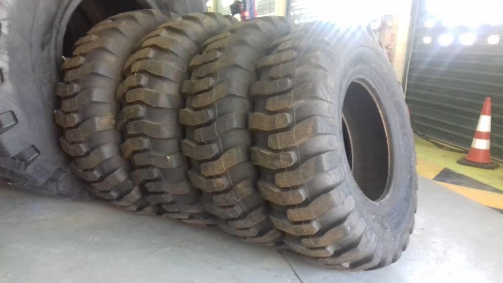 Goodyear 3565R33 L5 Pneumatici, ruote e cerchioni