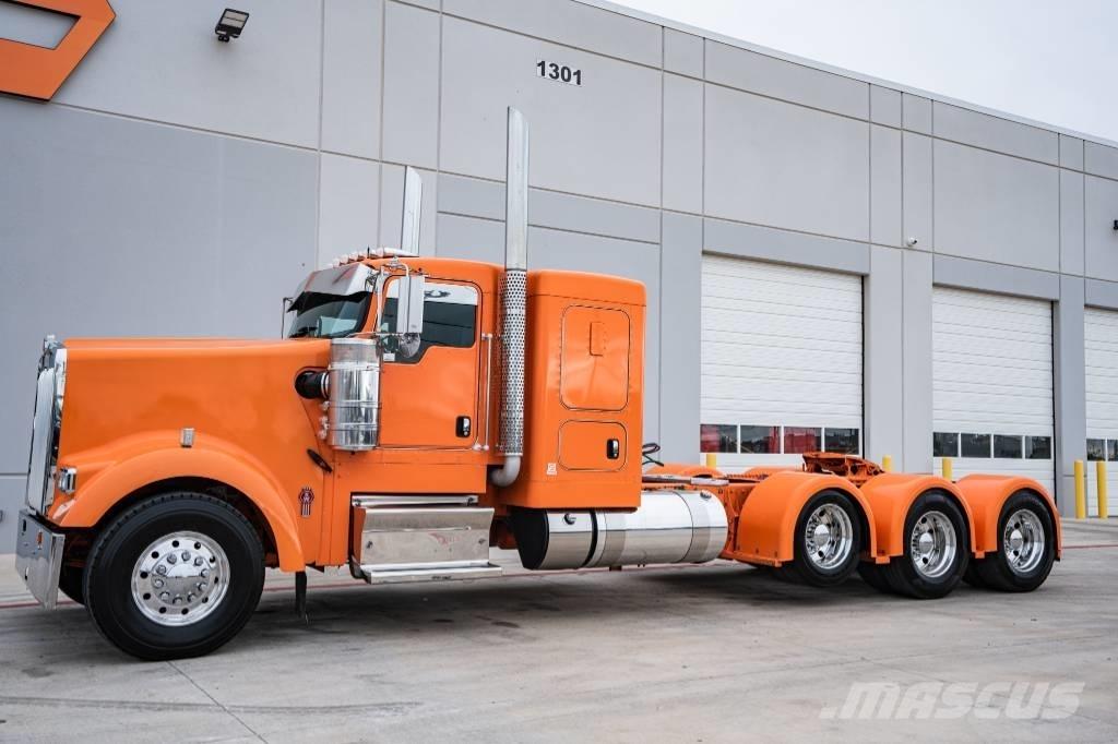 Kenworth W900 Motrici e Trattori Stradali