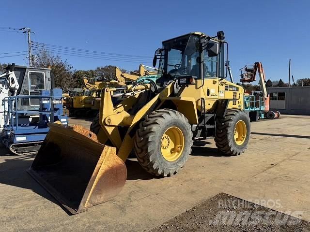 Komatsu WA 100-6 Pale gommate