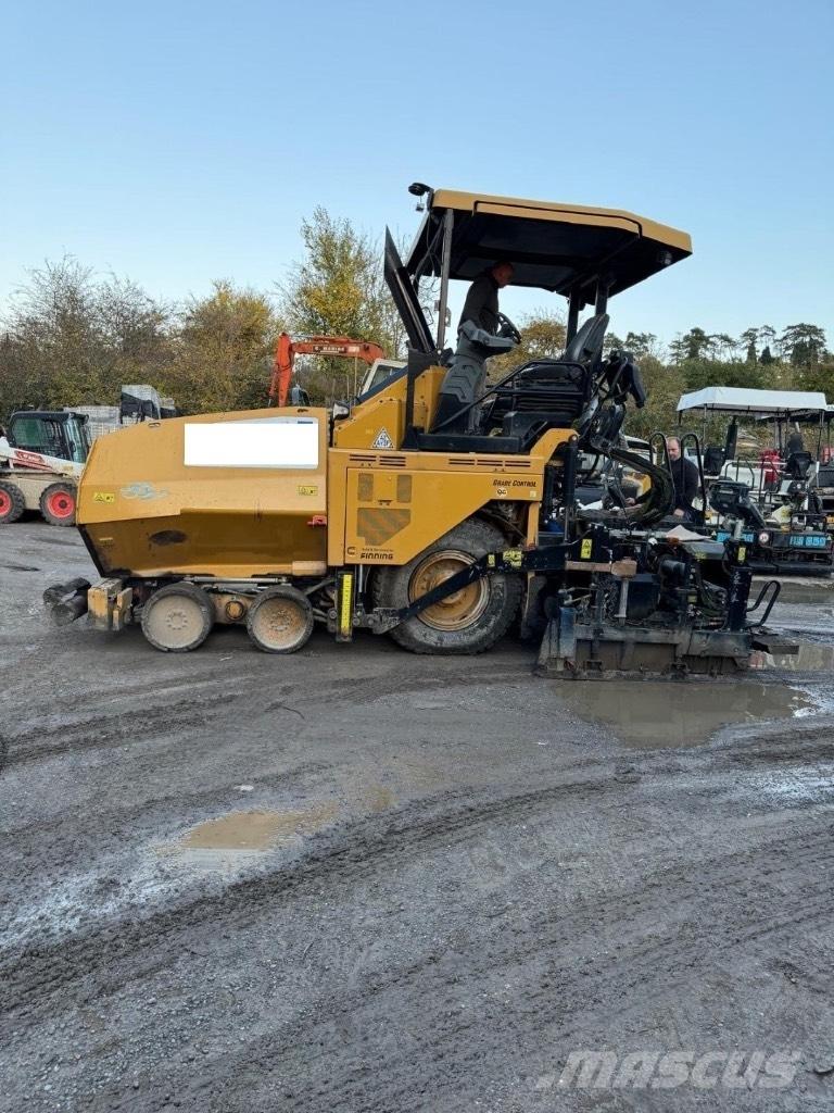 CAT AP 500 F Finitrici