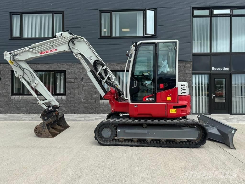 Takeuchi TB 280 FR Escavatori medi 7t - 12t