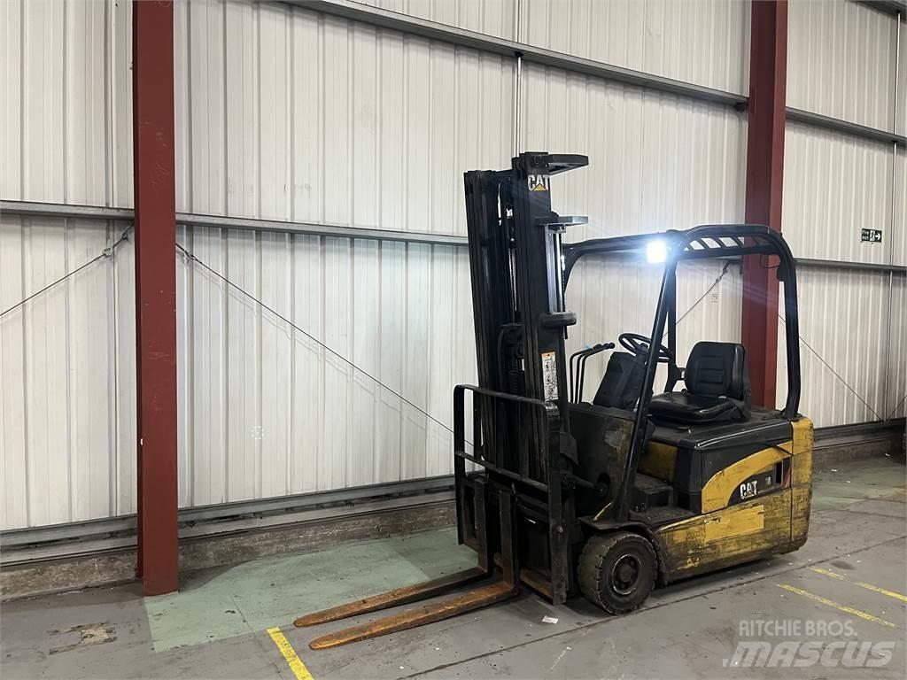 CAT EP18NT Carrelli elevatori elettrici