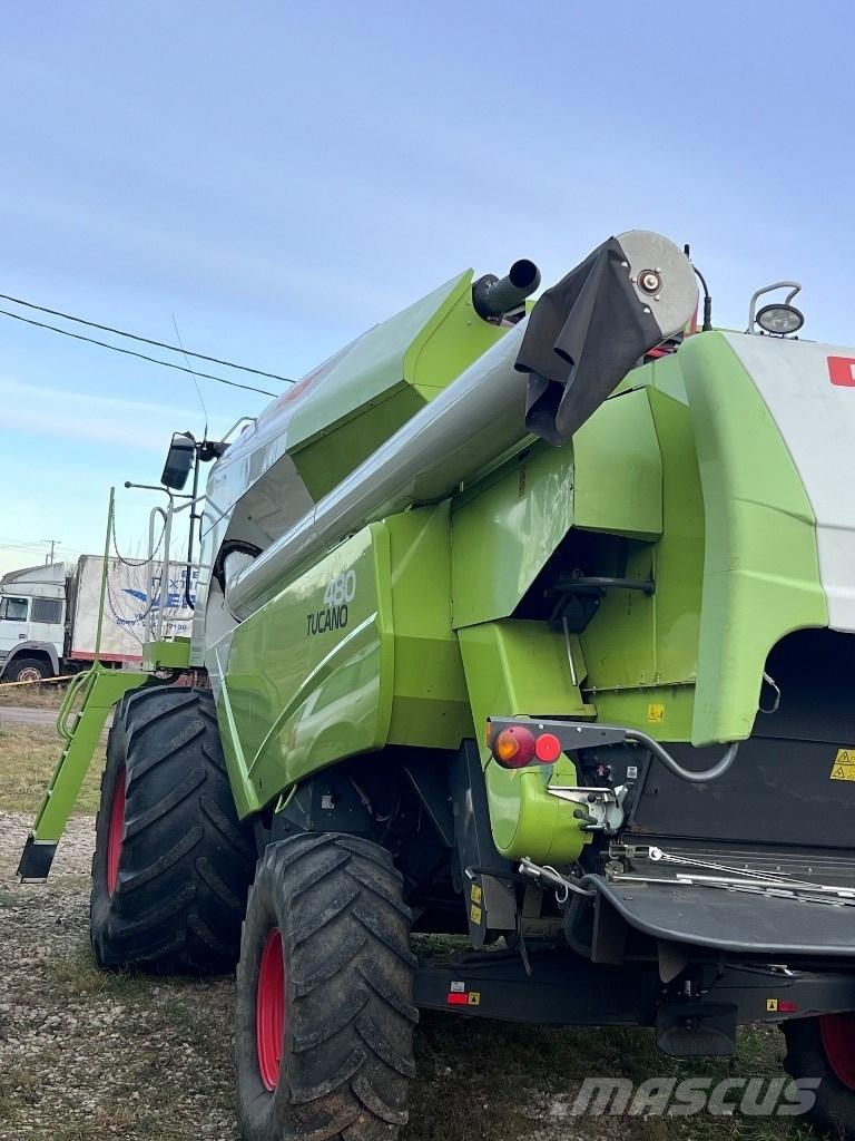 CLAAS Tucano 480 Mietitrebbiatrici