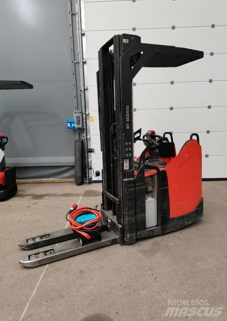Toyota SPE160L Transpallet uomo a terra