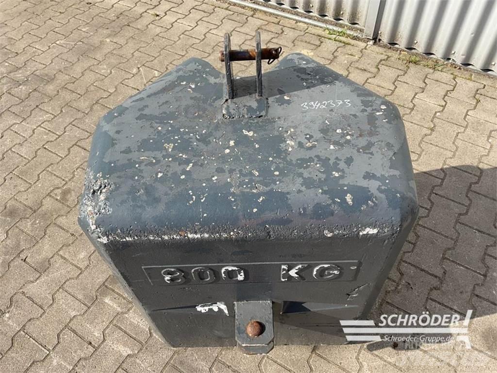  800 KG STAHLBETON Altri accessori per trattori