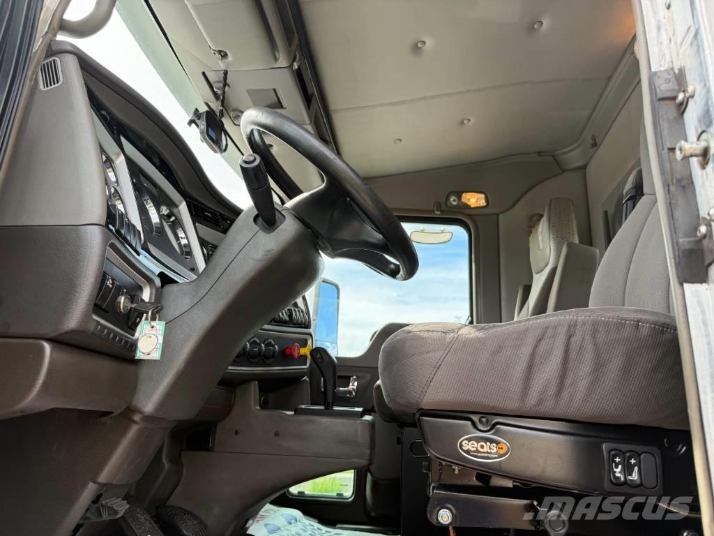 Kenworth T 800 Motrici e Trattori Stradali