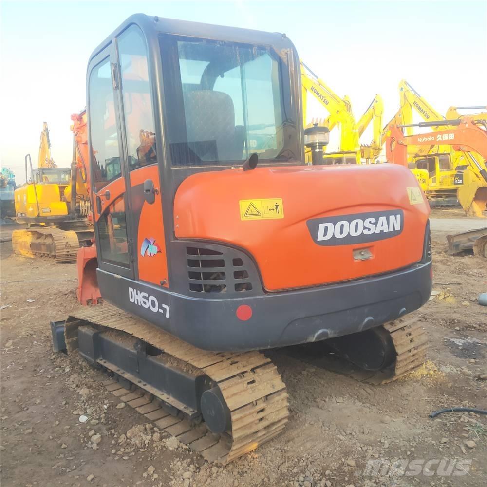 Doosan DH60-7 Miniescavatori