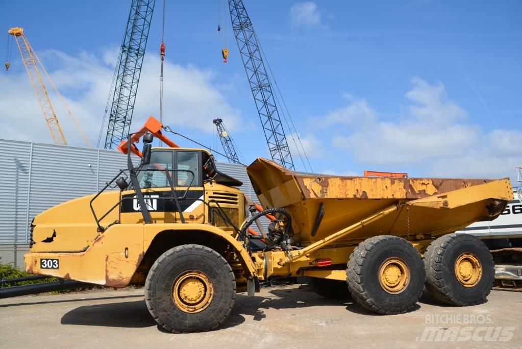 CAT 735 Dumpers articolati