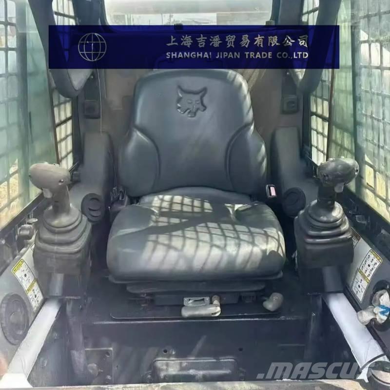 Bobcat S 330 Mini Pale Gommate