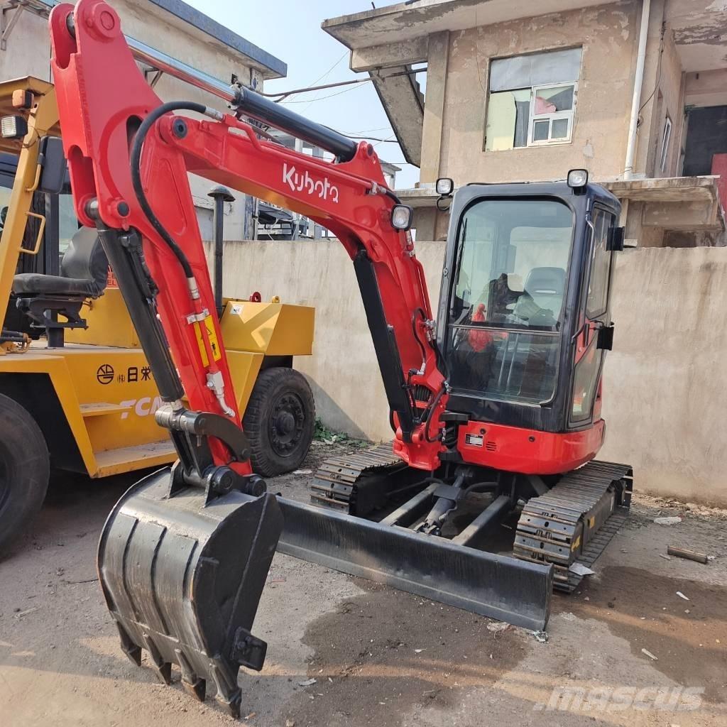 Kubota U 35 Miniescavatori