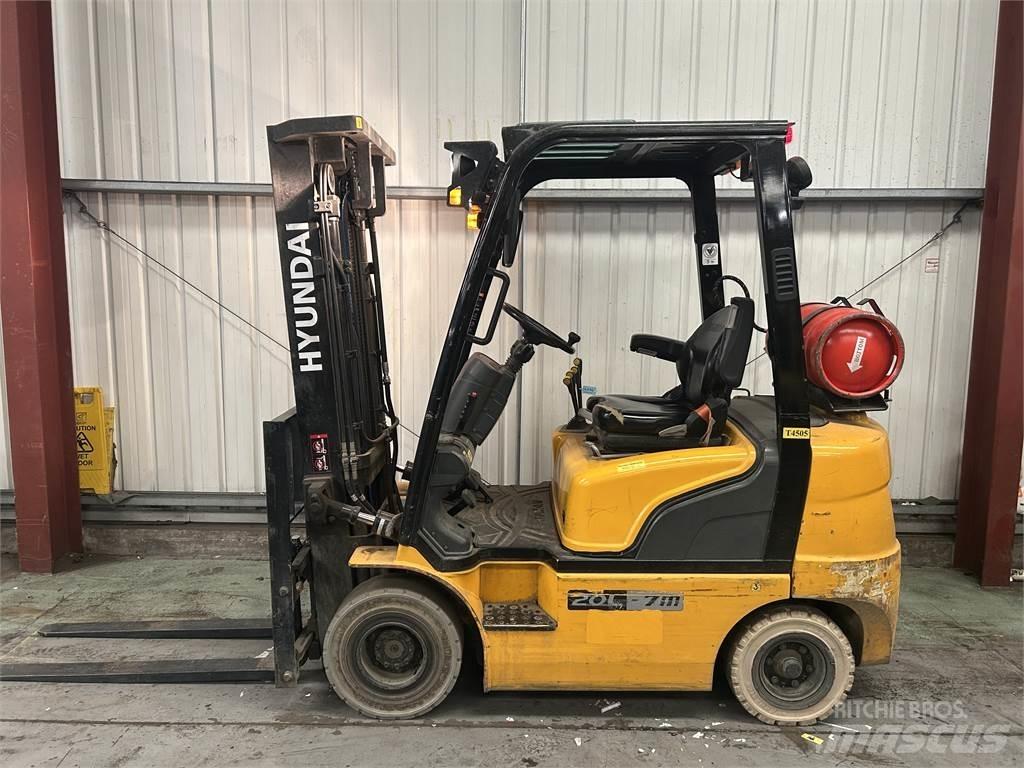 Hyundai 20L-7M Carrelli elevatori GPL