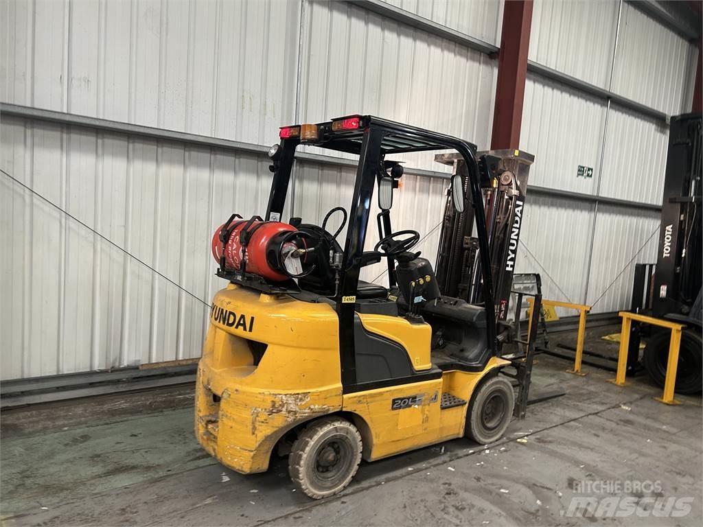 Hyundai 20L-7M Carrelli elevatori GPL