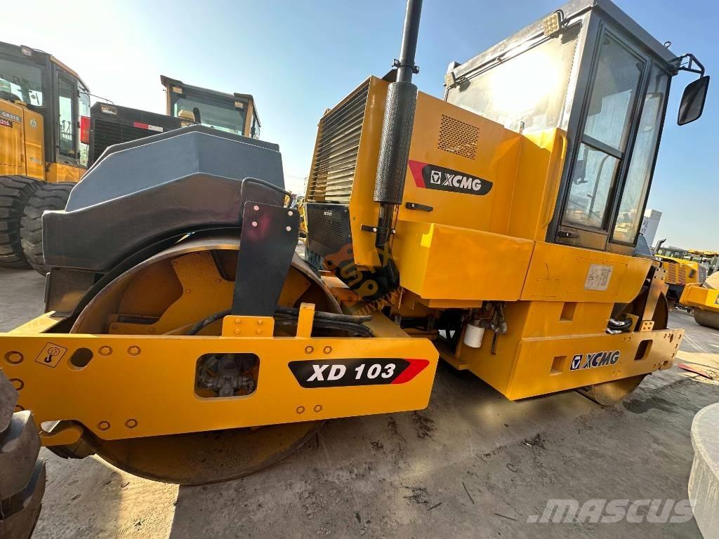 XCMG XD 103 Compattatori da suolo