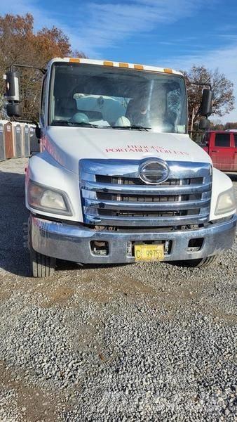 Hino Toilet Truck Cisterna