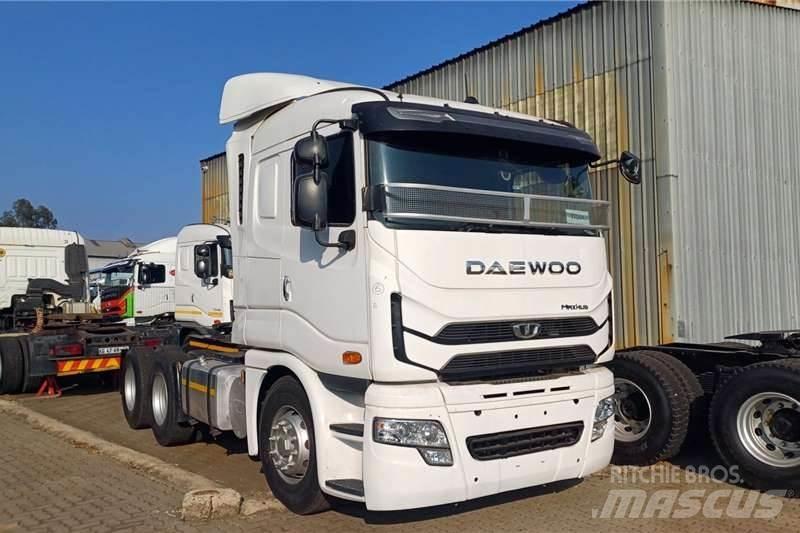 Daewoo KL3TX Camion altro