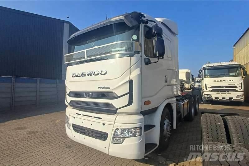 Daewoo KL3TX Camion altro