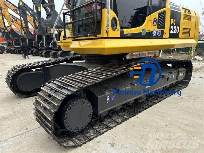 Komatsu PC 220-8 Escavatori cingolati