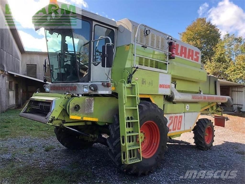 CLAAS mega 208 Mietitrebbiatrici