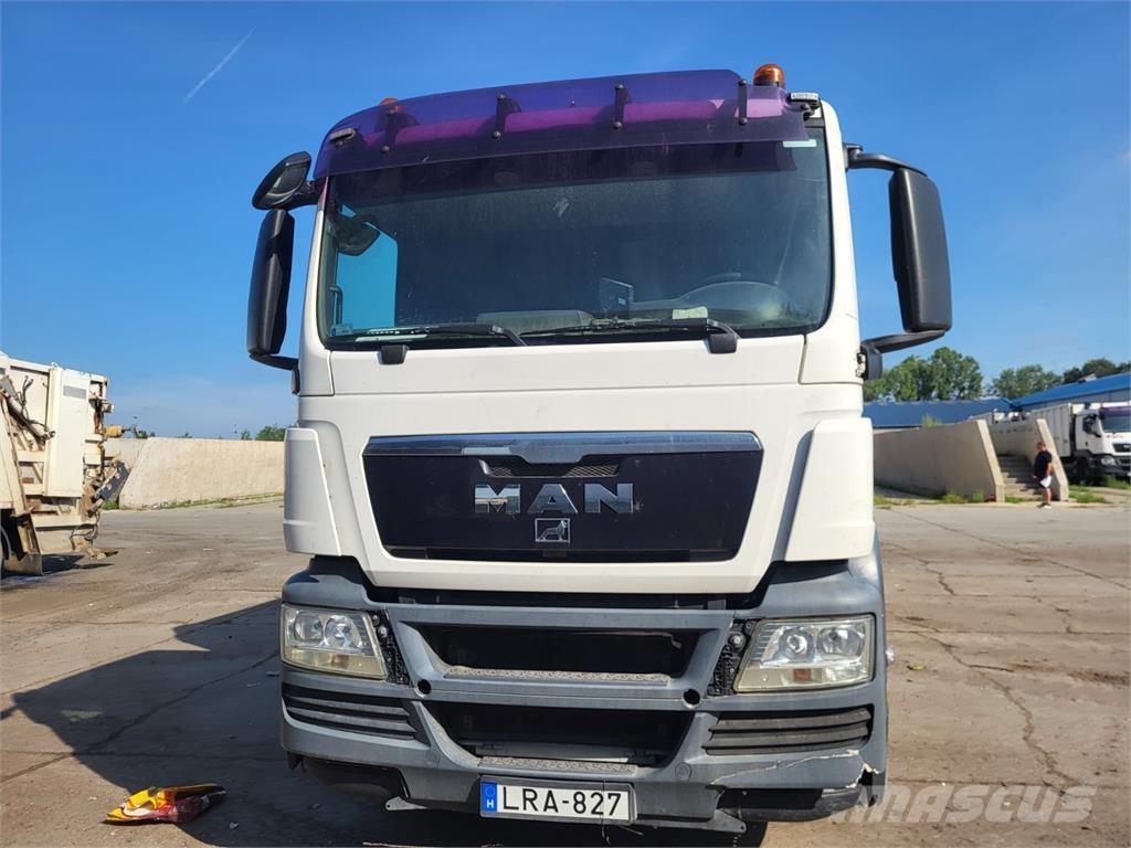 MAN TGS 28.320 6X2 Autocabinati