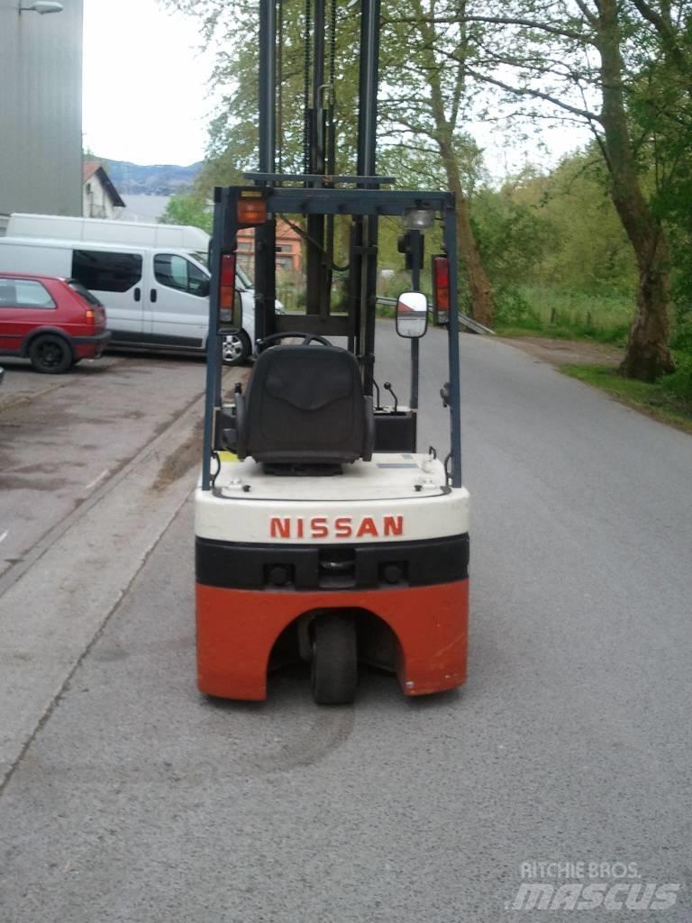 Nissan N01L15U Carrelli elevatori elettrici