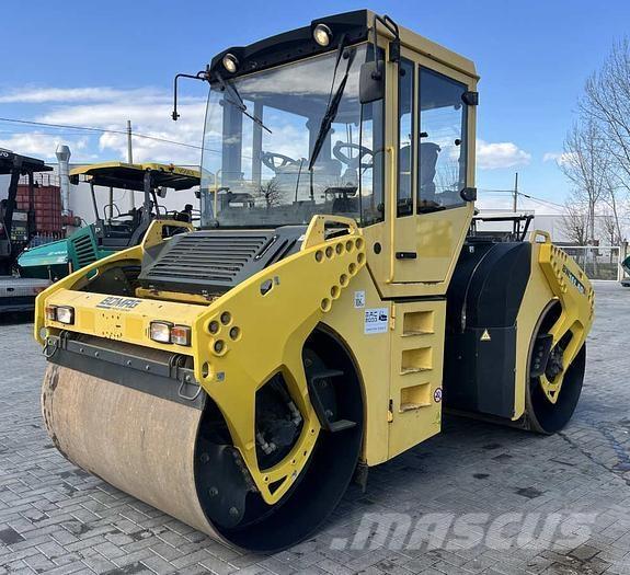 Bomag BW 161 AD-4 Rulli a doppio tamburo