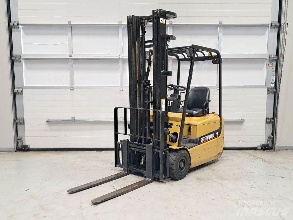 CAT EP15KRT Carrelli elevatori elettrici