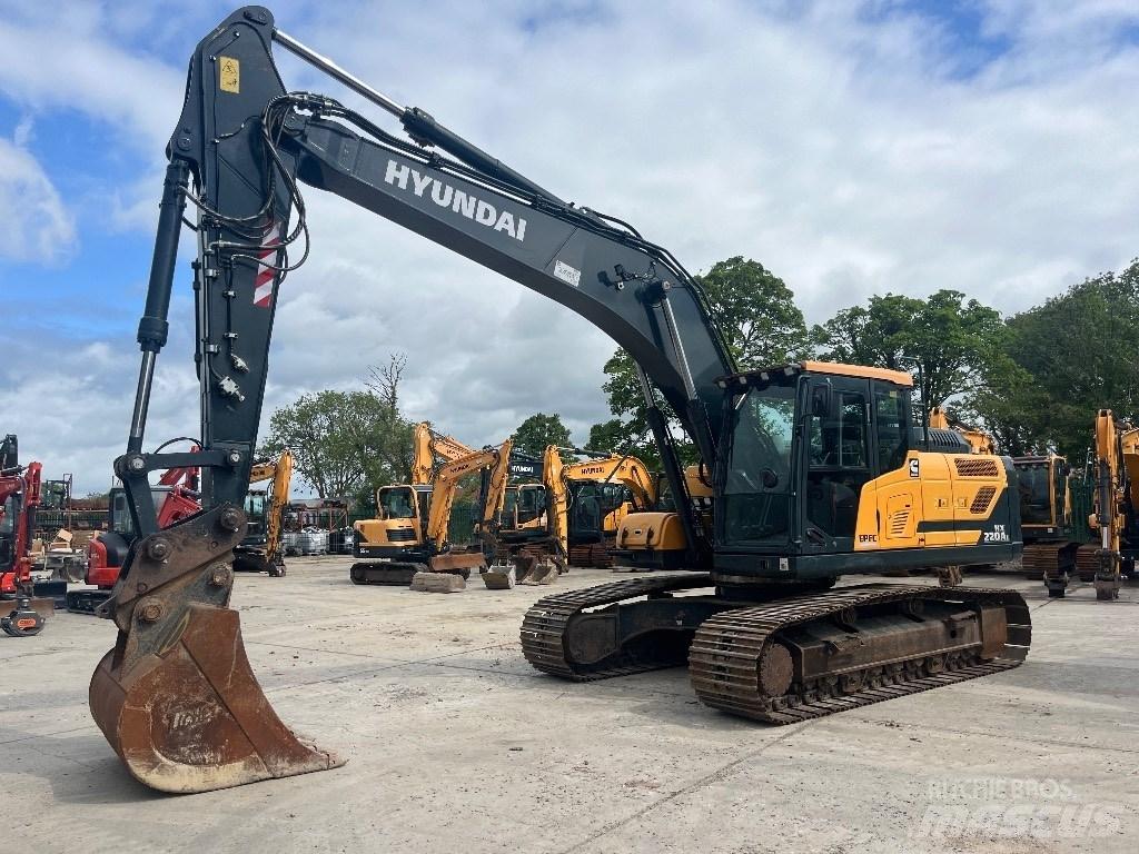 Hyundai HX220AL Escavatori cingolati