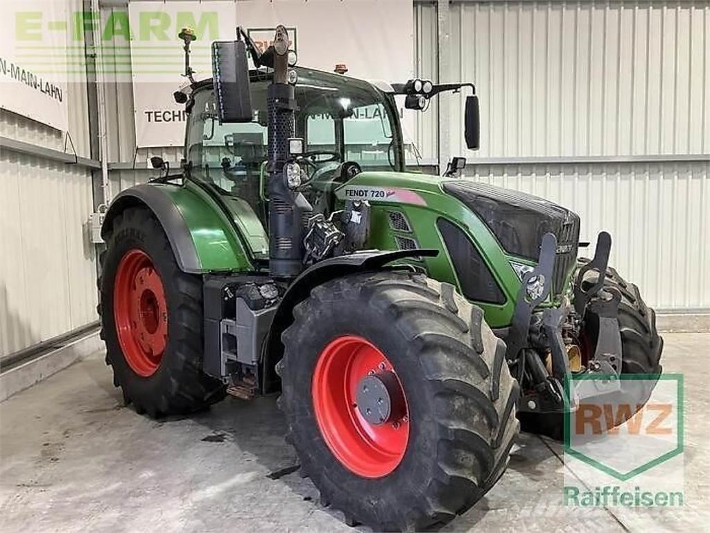 Fendt 700 vario s4 Trattori