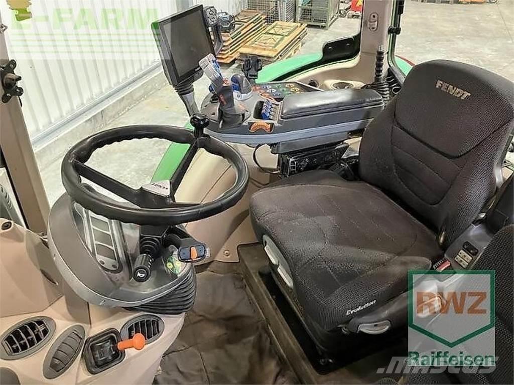 Fendt 700 vario s4 Trattori