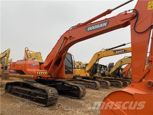 Doosan DH220LC-7 Escavatori cingolati