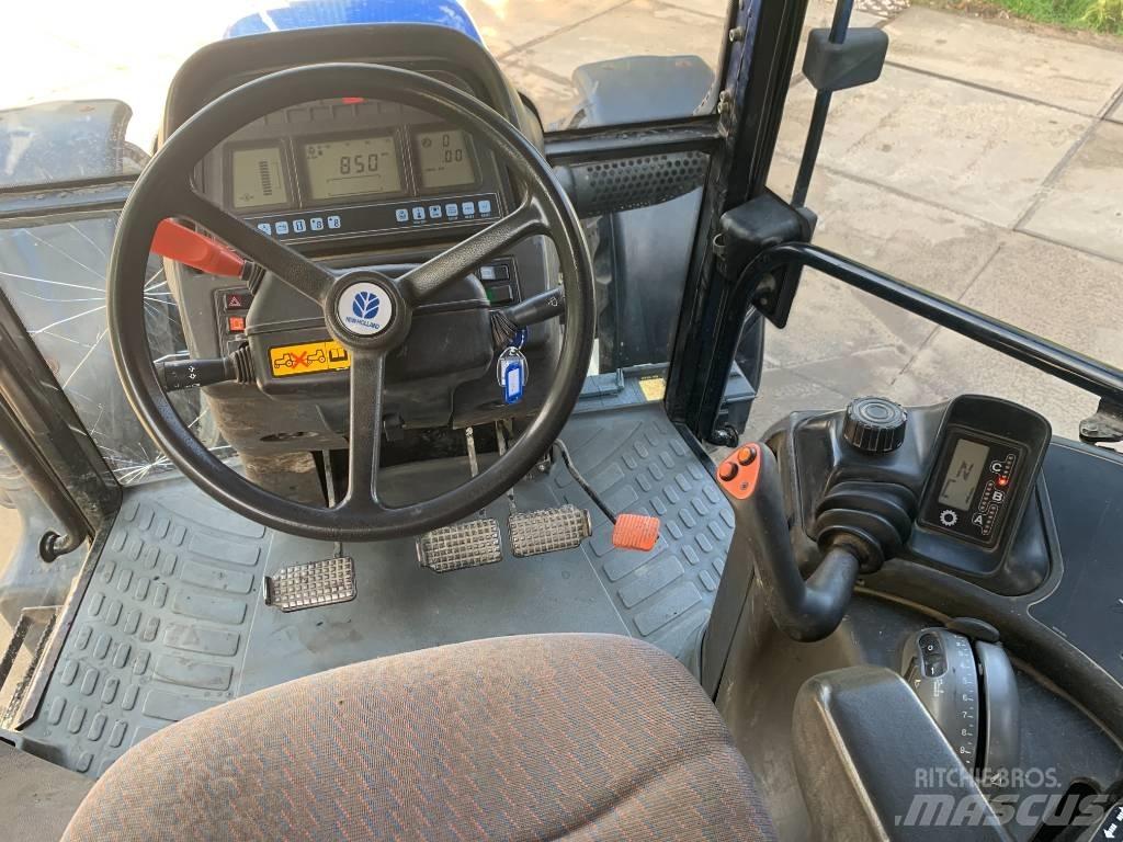 New Holland TM 125 Trattori