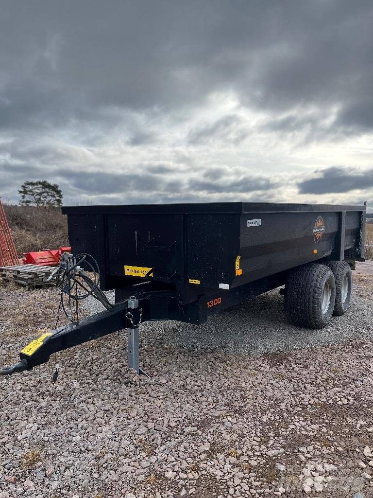 Palmse Trailer D1300 Rimorchi ribaltabili